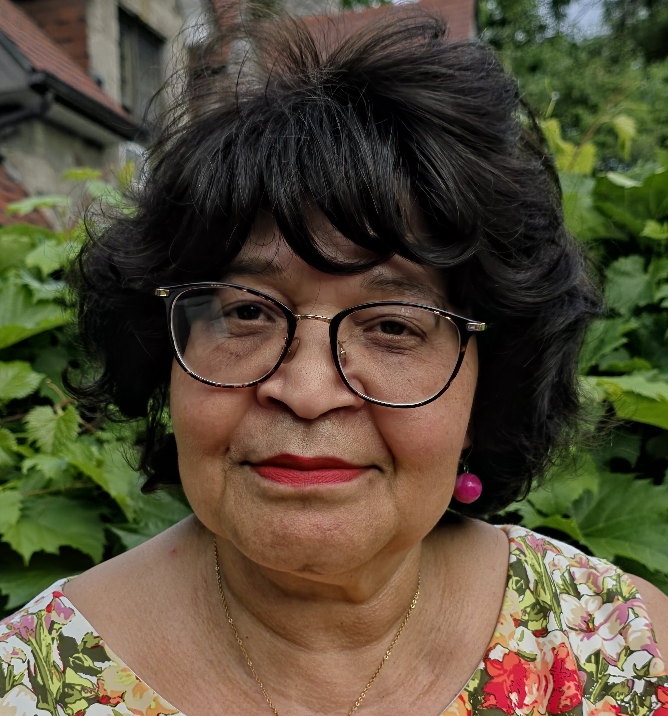 Portrait of the treasury Yvane Eyma smiling